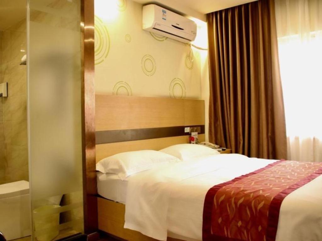 Greentree Inn Zhejiang Ningbo South Railway Station Express Hotel Экстерьер фото